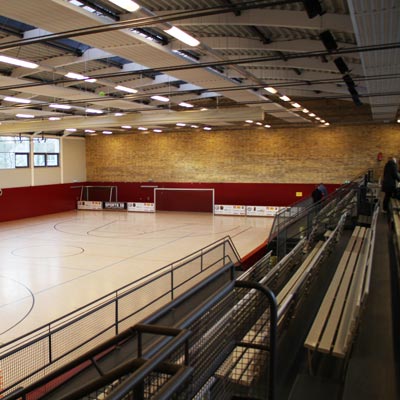 Große Halle Tribüne